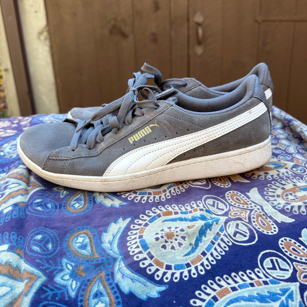 Puma Suede Women’s 10 Soft Foam ultra cushioned